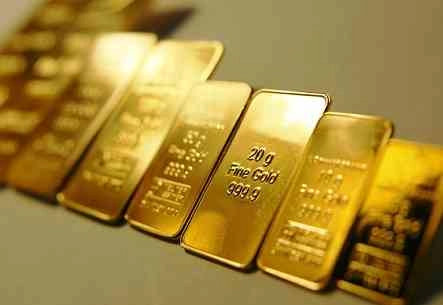 Kenapa harga emas terus turun