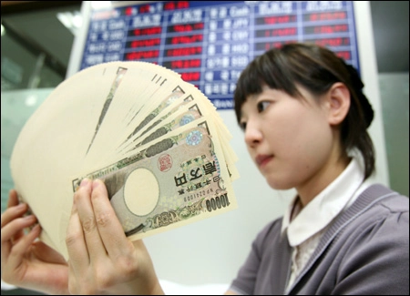 Yen Menguat sedangkan Euro