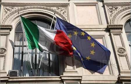 Ancaman Italian Exit Italeave Bayangi Euro