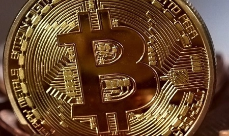 Bitcoin Menembus 4000 USD