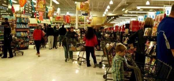 Retail Sales Kanada Bulan April Jeblok