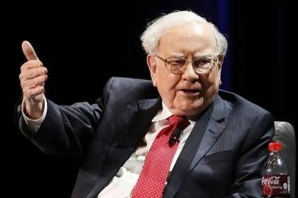 Hikmah Berhemat Dari Kesuksesan Warren Buffet